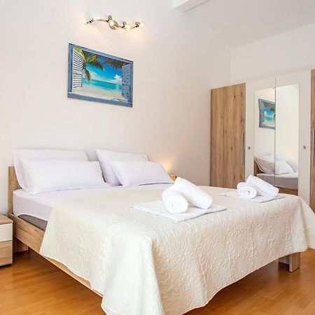 Apartments Adisa Omiš Dış mekan fotoğraf